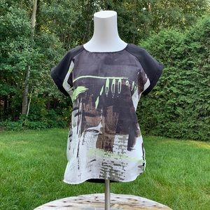 LAST CHANCE ✨ Schwiing ⎮ Short sleeve graphic blouse